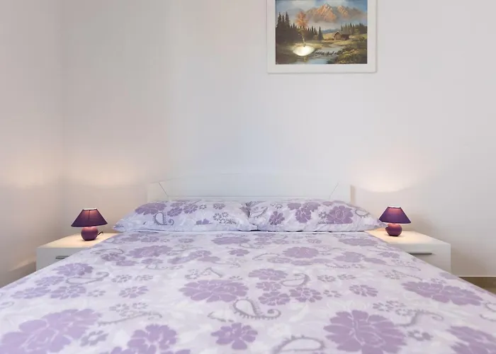 Nino Apartament Malinska
