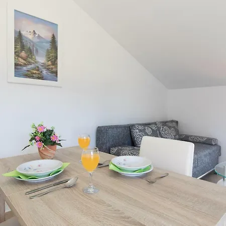 Apartment Nino